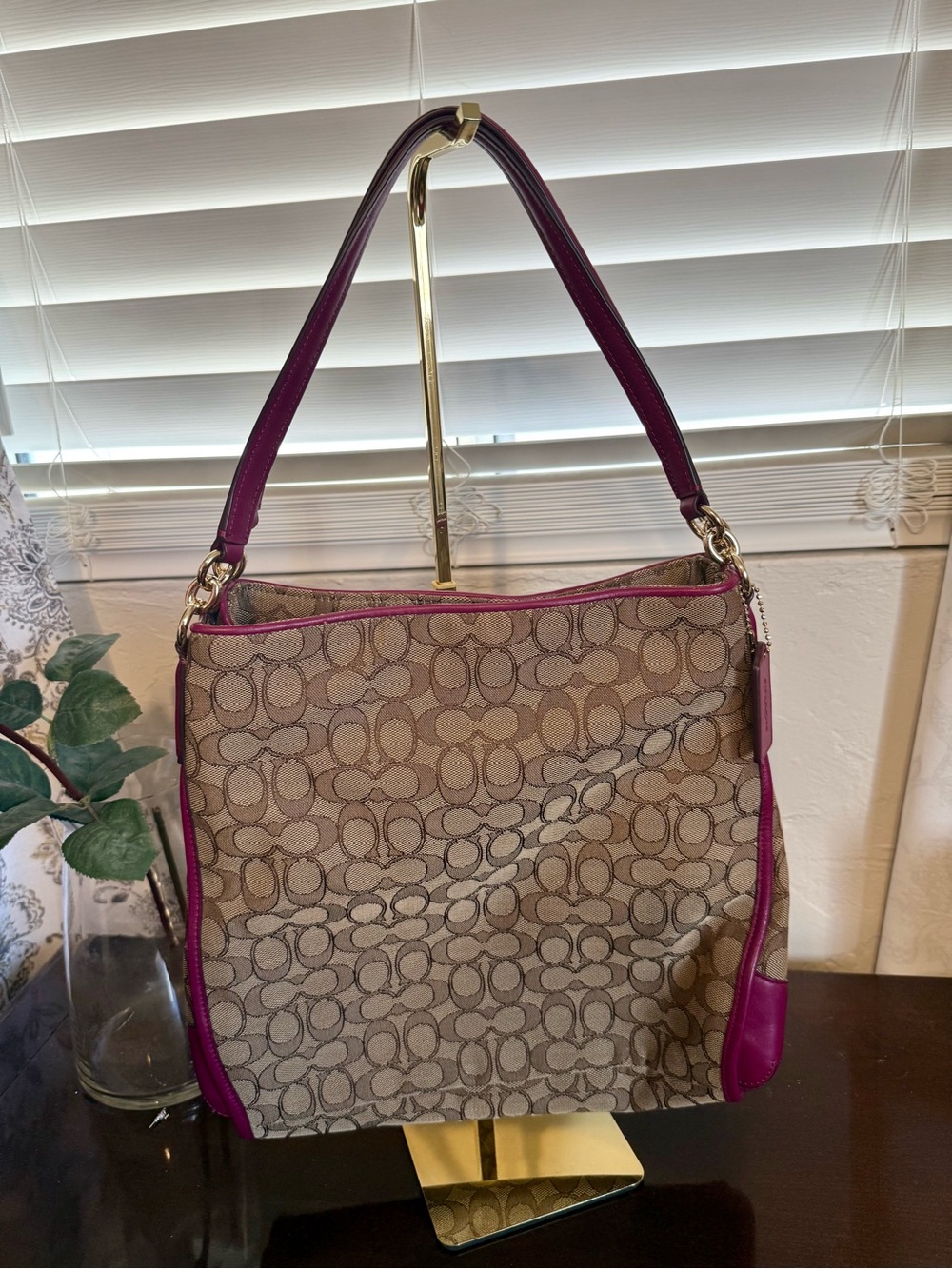 Coach Phoebe Signature C Shoulder Bag